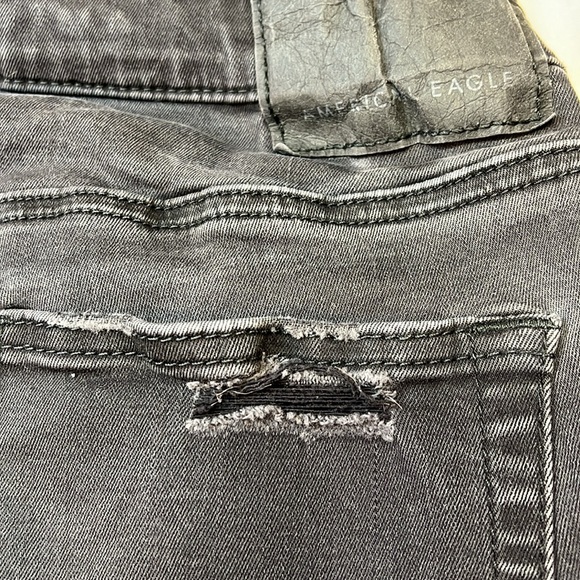 American Eagle Black Next Level Flex Men's Distressed Jeans Size 31x32. EUC. - Picture 8 of 8